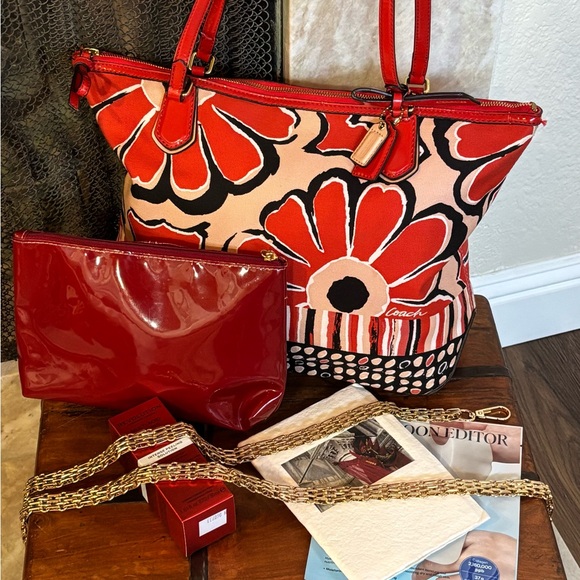 Coach Red and Black Floral Tote Set - Picture 12 of 16